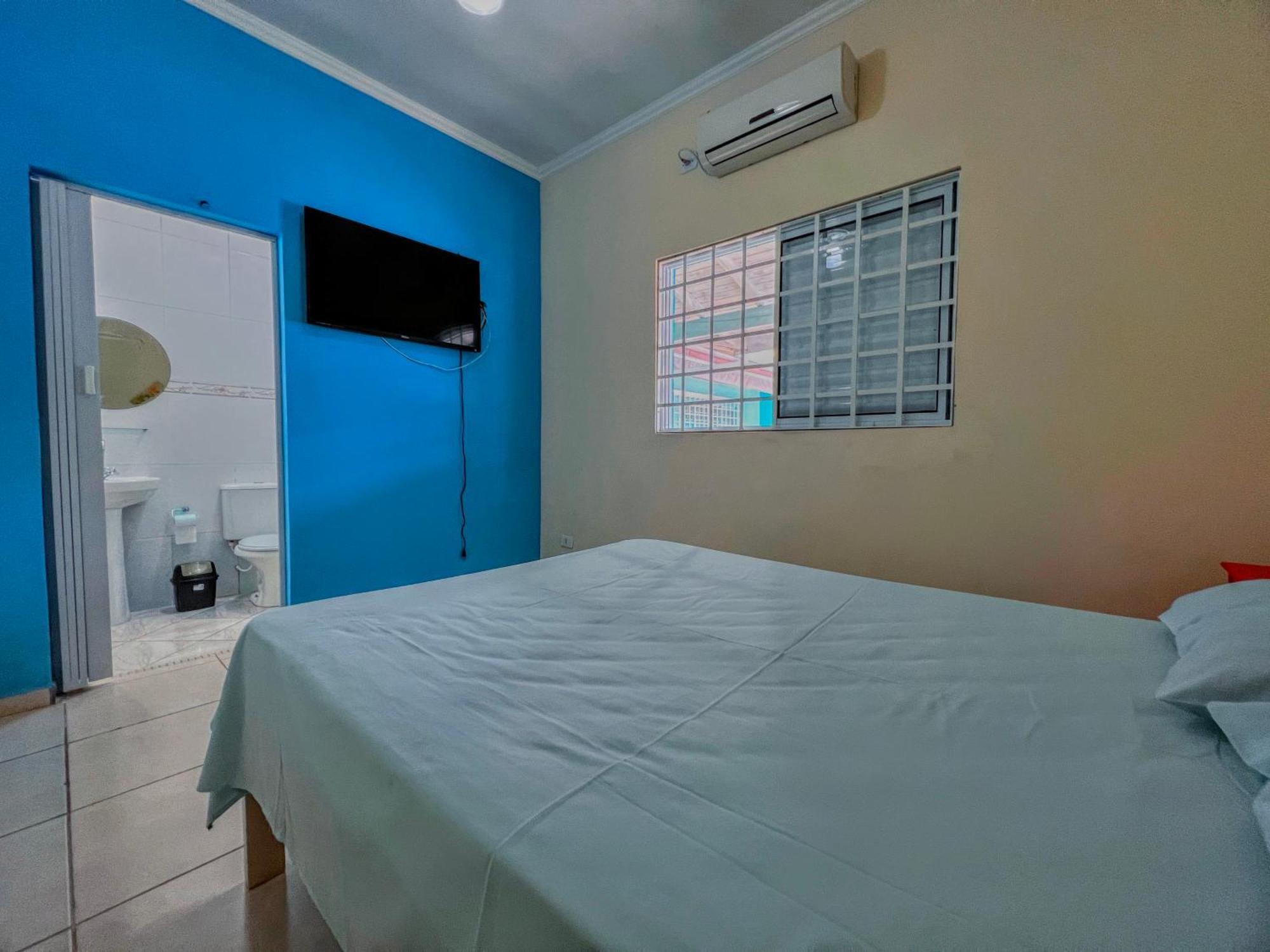Mansao Azul Bed & Breakfast Карагуататуба Екстериор снимка
